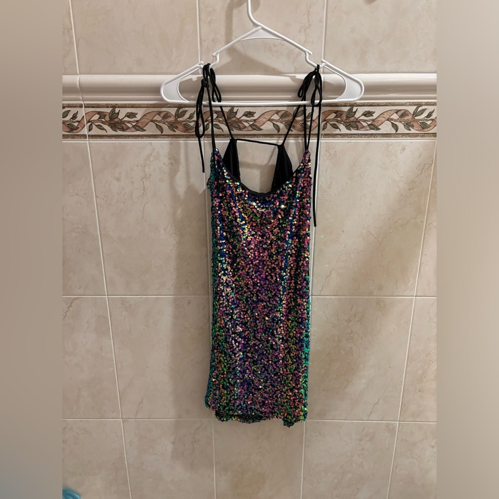 LUCY IN THE SKY homecoming dress